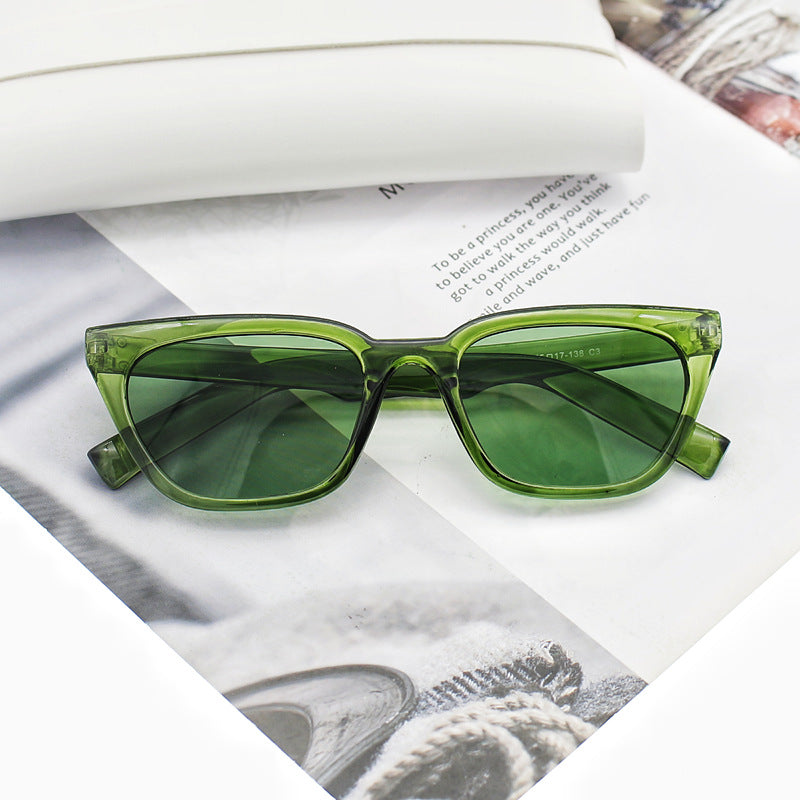 Damer geometrisk designer solbrille i moderne stil Skanto