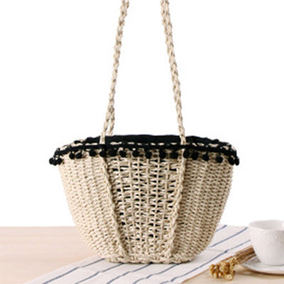 Basket bag with decorative, fringed edge Skanto