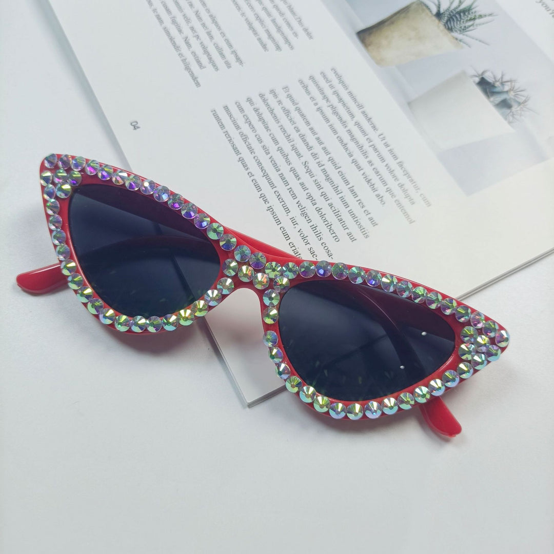 Dame Cat-Eye solbriller med glitrende krystallpynt Skanto