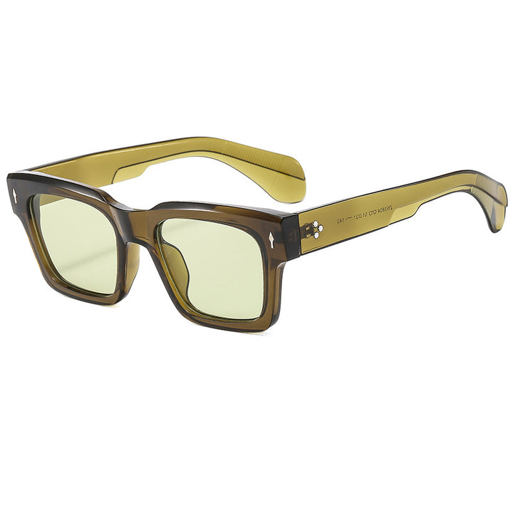 Dame moderiktig solbrille med innovativ ramme Skanto