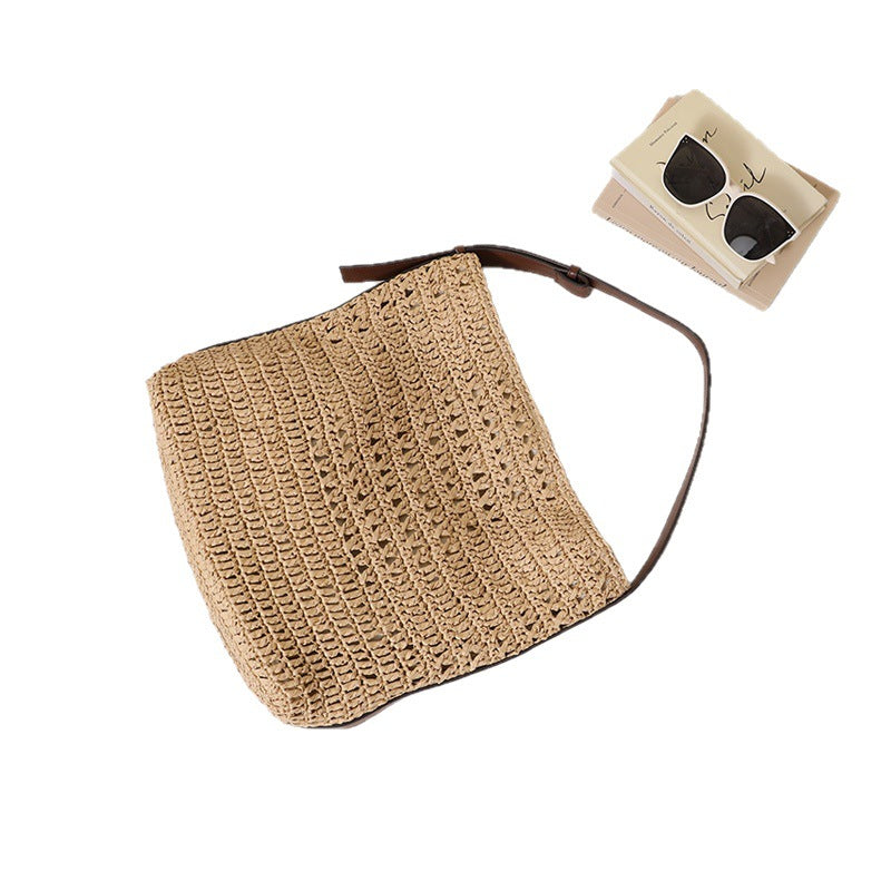 Handmade Shoulder Bag in Modern Natural Design Skanto