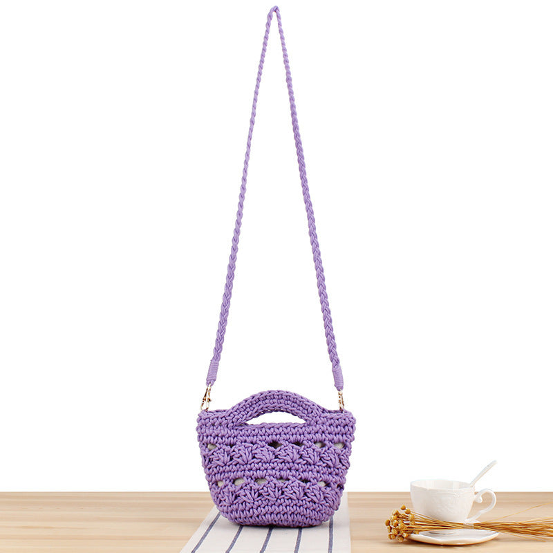 Hand-knotted shoulder bag Skanto