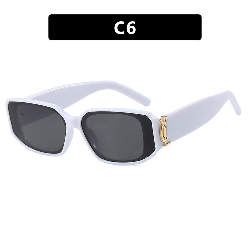 Women's trendy sunglasses with angular design and luxurious details Skanto