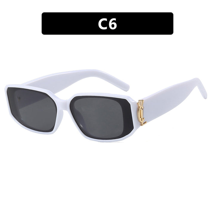 Women's trendy sunglasses with angular design and luxurious details Skanto
