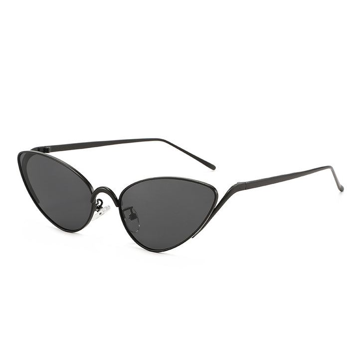 Women's Cat-Eye Sunglasses in Elegant Design Skanto