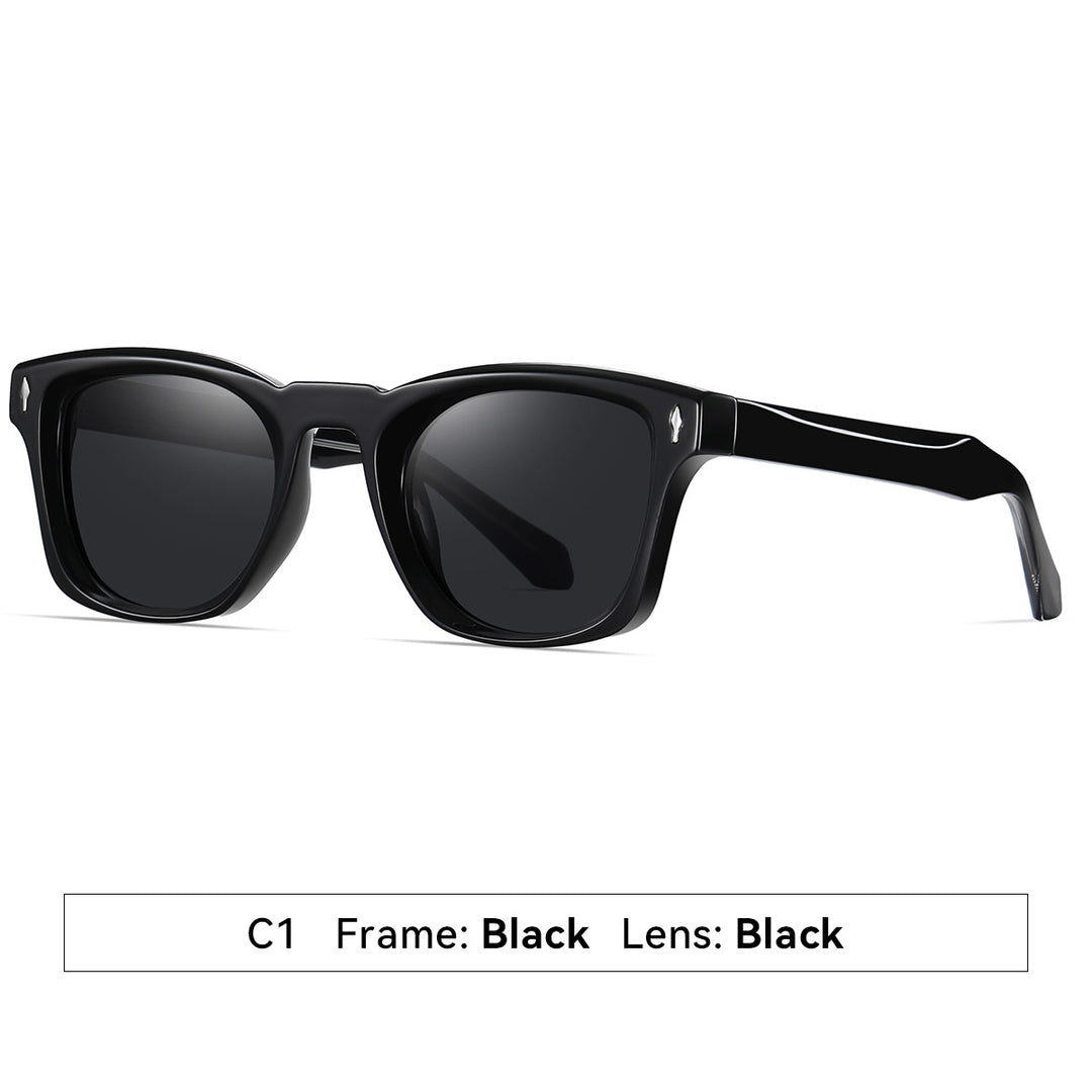 Dame moteriktig solbrille i elegant skilpadde-design Skanto