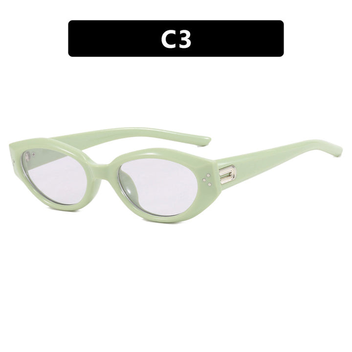 Women's Cat-Eye Sunglasses with Accentuated Transparent Frame and UV Protection Skanto