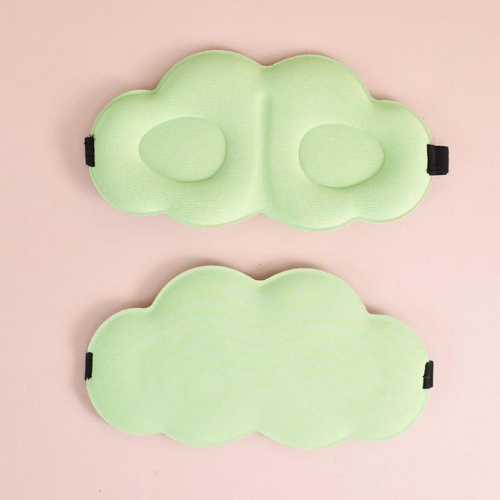 Dame med søte sky søvnmaske laget av minneskum med ergonomisk polstring og justerbart elastisk bånd Skanto