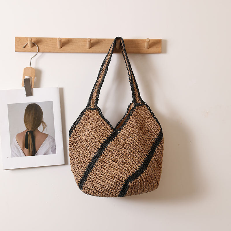 Braided beach bag with modern design Skanto