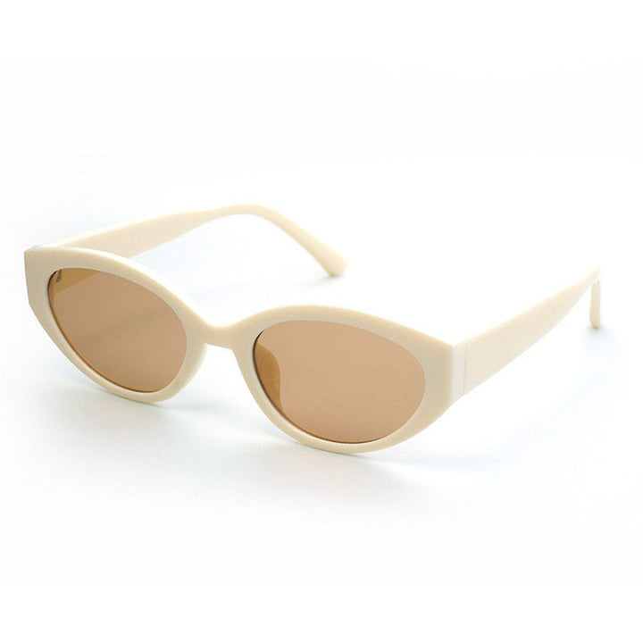 Damer moteriktig Cat-Eye solbrille med trendy ramme og UV-beskyttelse Skanto