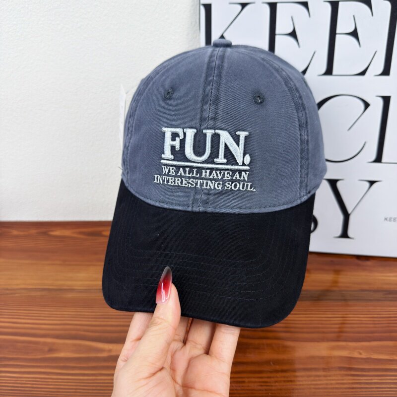Kvinnenes morsomme broderte caps Skanto