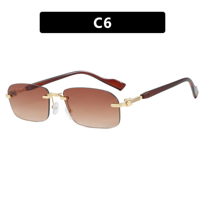Women's sunglasses with elegant metal frame and stylish wood details Skanto