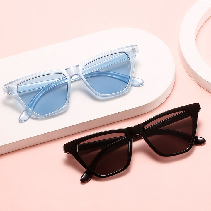 Dame Cat-Eye solbriller med innovativ, gjennomsiktig ramme Skanto