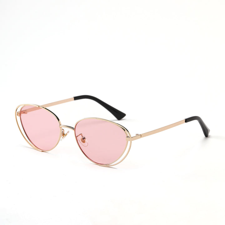 Dame geometrisk solbrille med rødt glass og elegant metallramme Skanto
