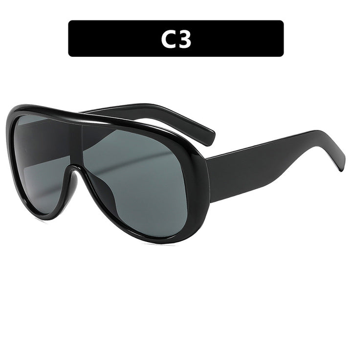 Women's oversized retro-inspired sports sunglasses Skanto