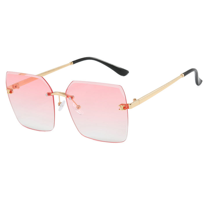 Women's square sunglasses with modern design and filigree metal frame Skanto