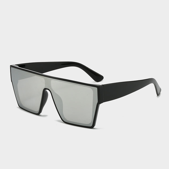 Dame moteriktig solbrille med kantede glass Skanto