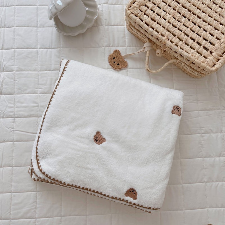 Unisex koseserie med søte bjørnmotiver Skanto