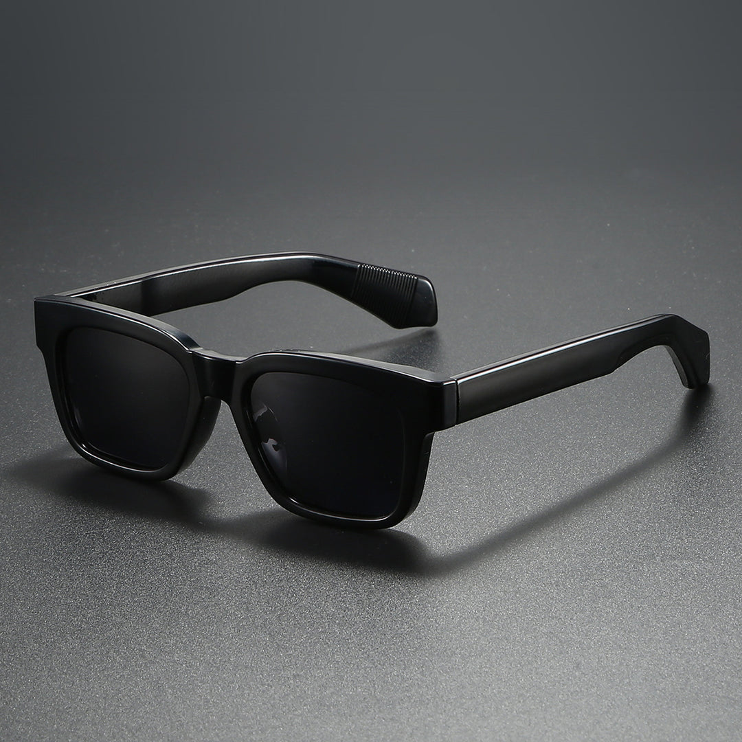 Dame kvadratisk solbrille med markant skilpaddemønster Skanto