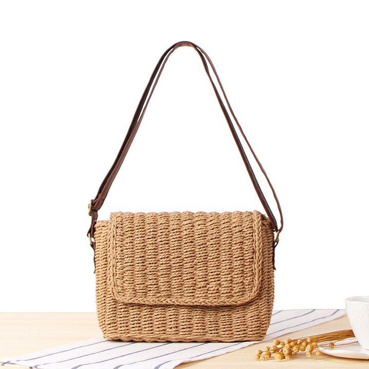 Handbag made of braided natural material with detachable shoulder strap Skanto