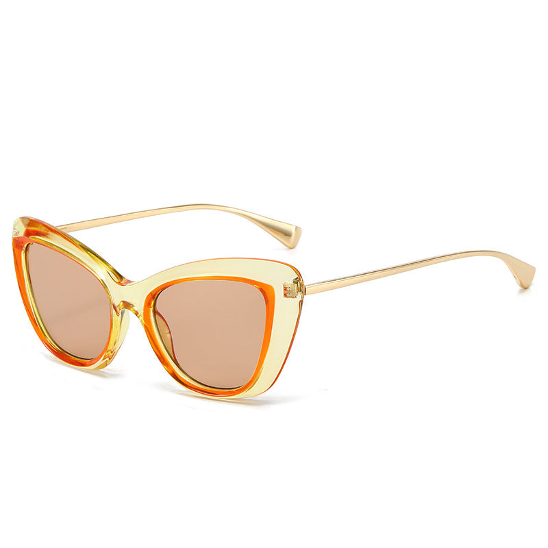 Dame Cat-Eye solbriller med elegant metallramme Skanto