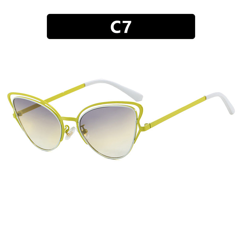 Women's Cat-Eye Glasses with Noble Metal Frame and Comfortable Fit Skanto