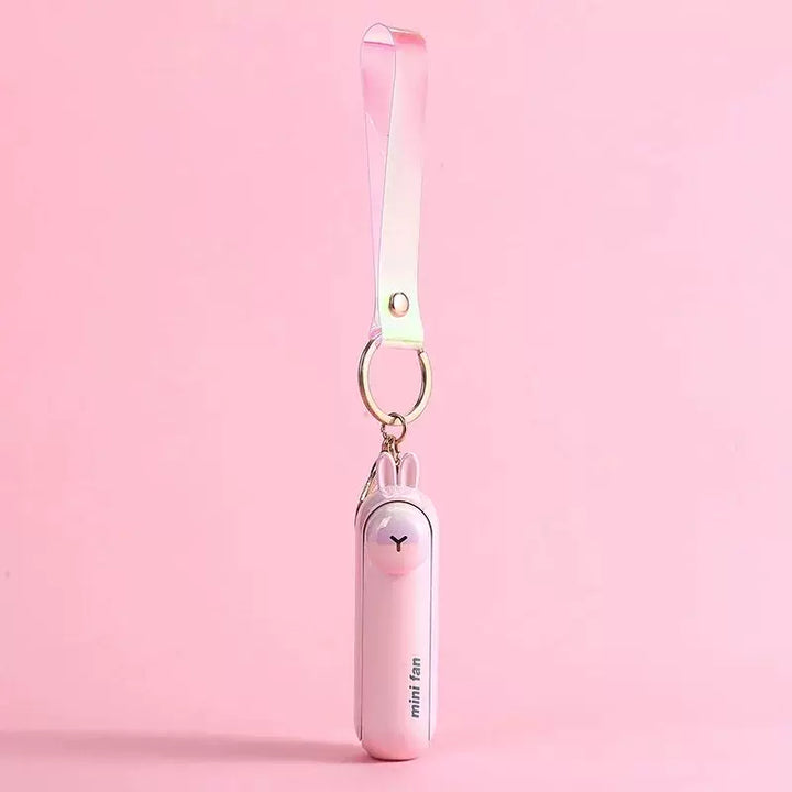 Unisex enhetsstørrelse oppladbar nøkkelring håndholdt mini-vifte med håndleddsstropp og ny art frosk charm Skanto