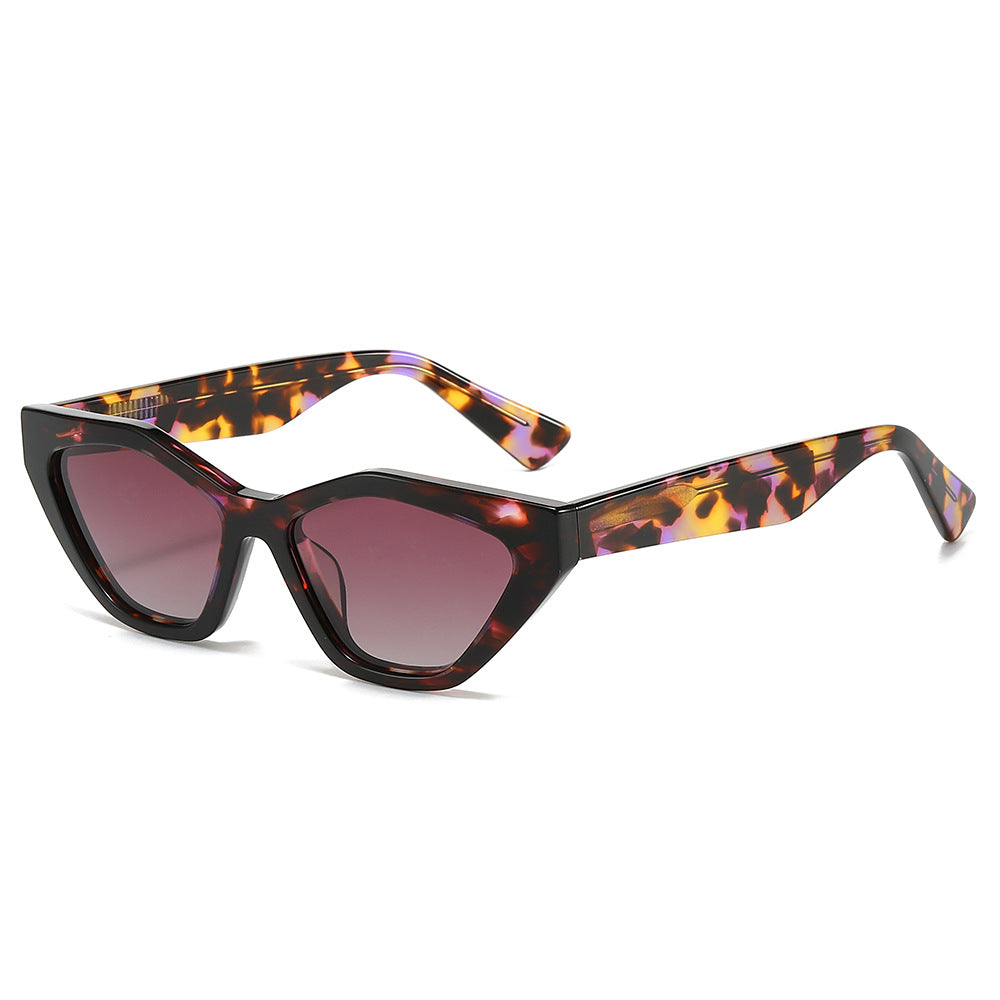 Dame Cat-Eye solbrille med unikt design og høy kvalitet UV-beskyttelse Skanto