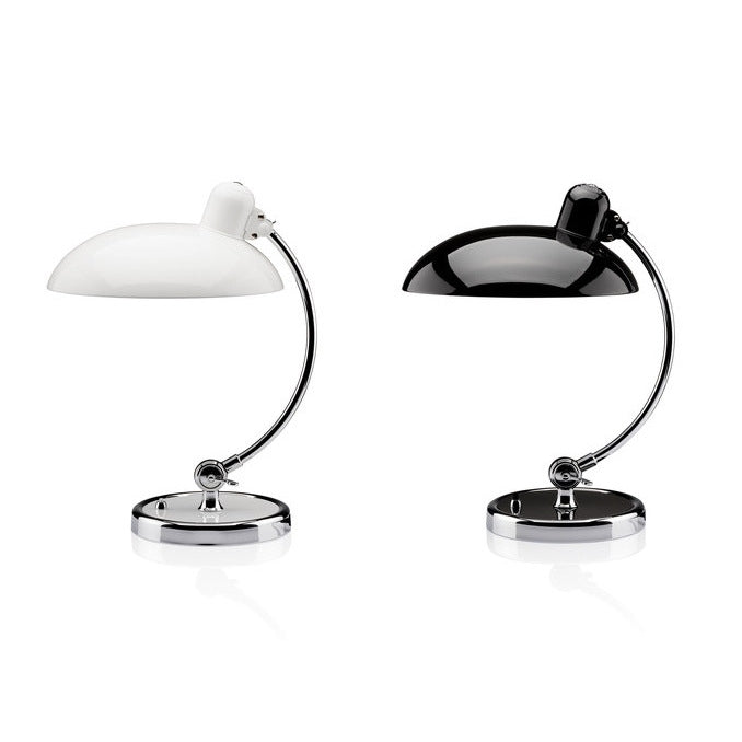 Skanto | Bauhaus KI Klassisk Bordlampe Replika