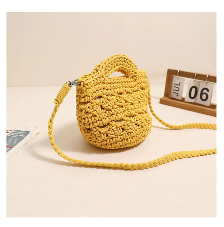 Handmade macrame shoulder bag with unique design Skanto