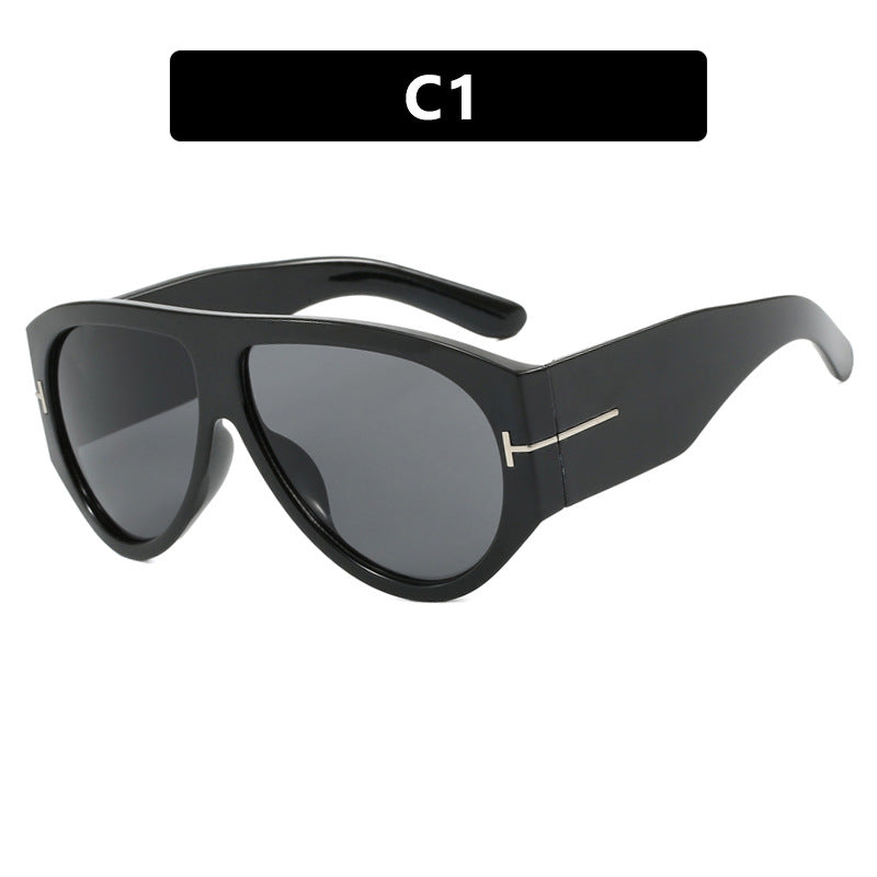 Women's fashionable retro-style oversized sunglasses Skanto