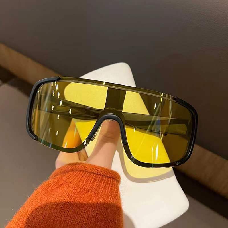 Dame sporty visir-lignende solbriller Skanto