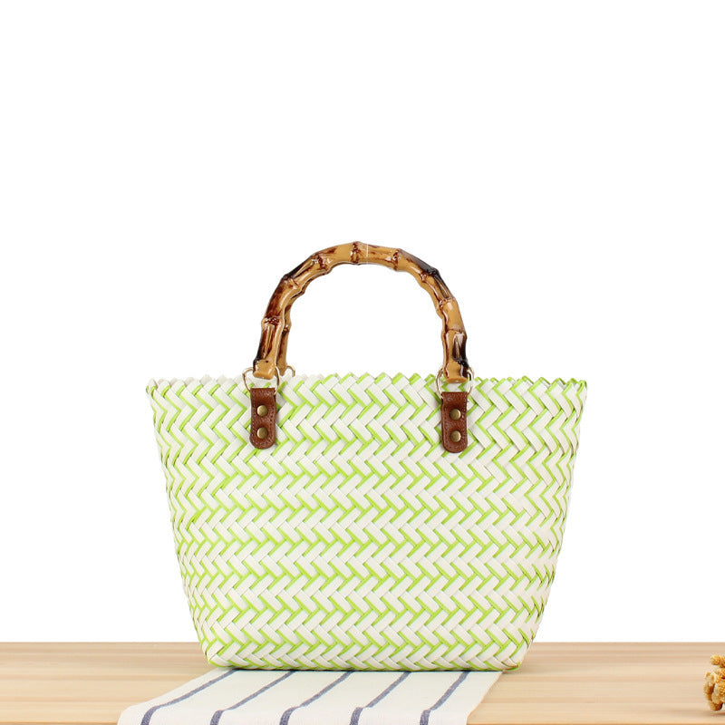 Elegant Straw Bag with Bamboo Handle Skanto