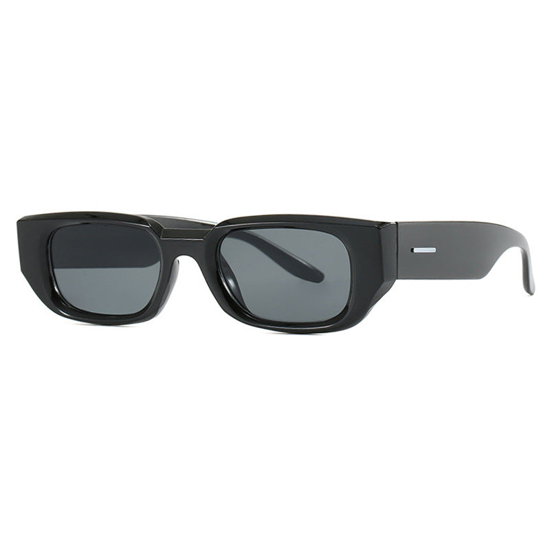 Women's trendy sunglasses with innovative transparent frame and polarized lens Skanto