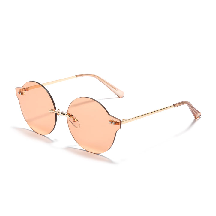 Dame solbrille i unikt, elegant design Skanto