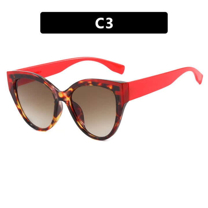 Women's Cat-Eye Sunglasses with Extravagant Frame and UV Protection Skanto