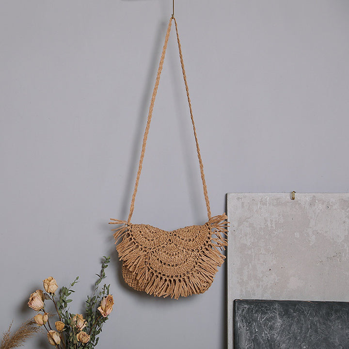 Boho-skulderveske laget av håndlaget naturmateriale Skanto