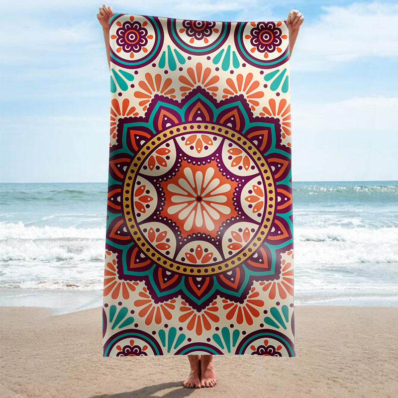Strandhåndkle med kunstferdig mandala-design Skanto
