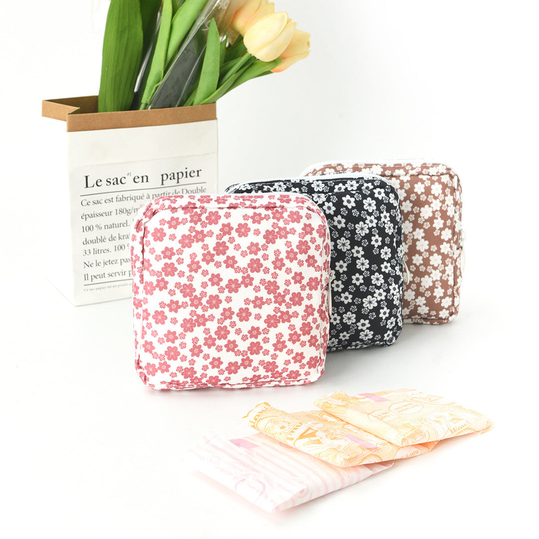 Kosmetikk-organisator med blomsterinspirert design Skanto