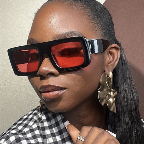 Women's Stylish Square Sunglasses with Robust Frame and Protective Lenses Skanto