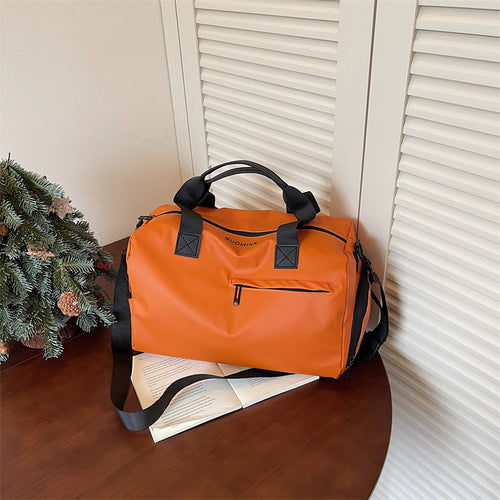 Sporty Duffel Bag With Additional Compartments Skanto