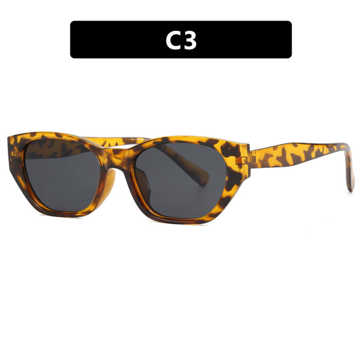 Dame Cat-Eye solbriller med transparent, geometrisk ramme Skanto