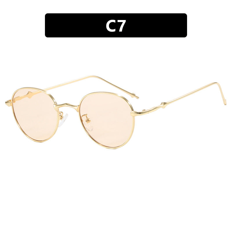 Women's elegant sunglasses in modern oval design Skanto