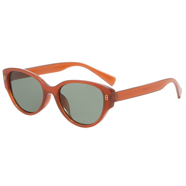 Dame Cat-Eye Solbrille med moderne plastikkramme Skanto