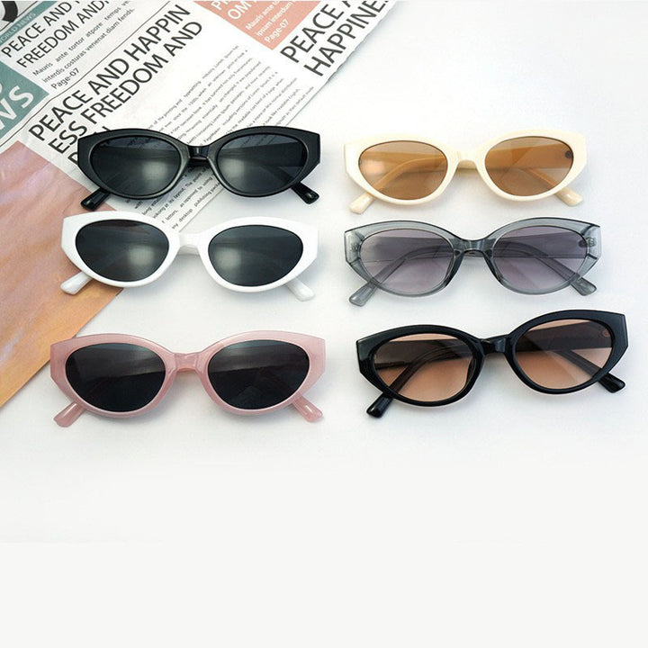 Damer moteriktig Cat-Eye solbrille med trendy ramme og UV-beskyttelse Skanto