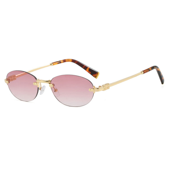 Women's Fashionable Sunglasses with Oval Frame and Elegant Accents Skanto