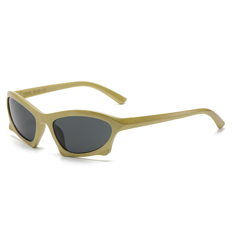 Dame moteriktig solbrille med innovativ, ergonomisk ramme Skanto