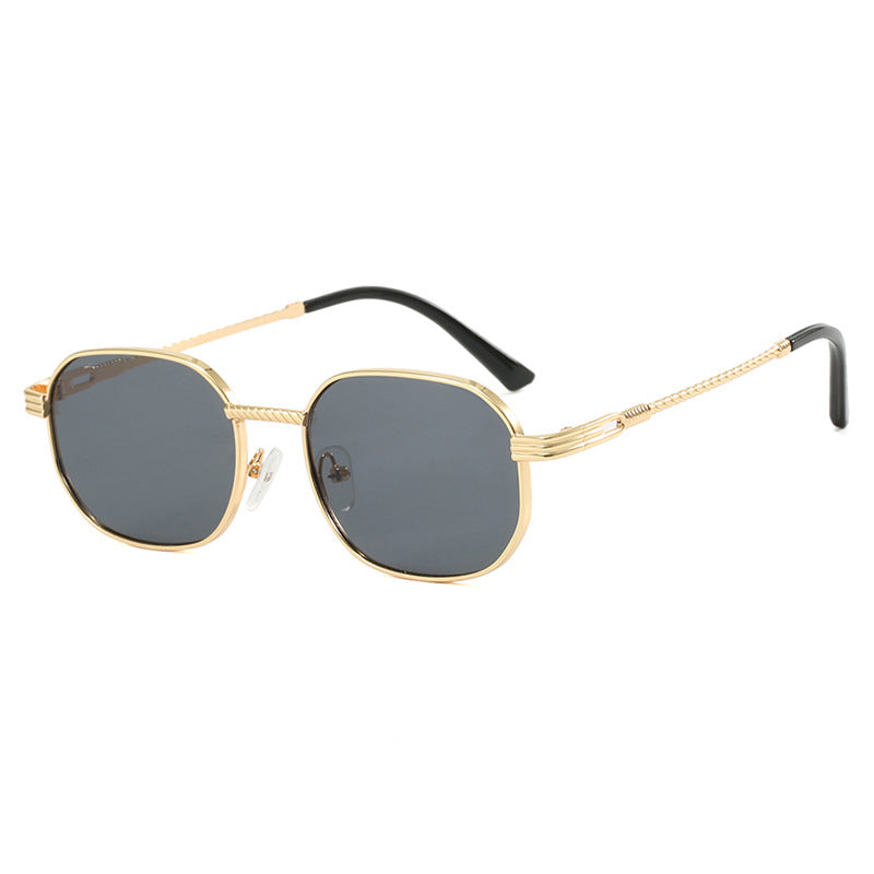 Women's square sunglasses with gradient effect Skanto