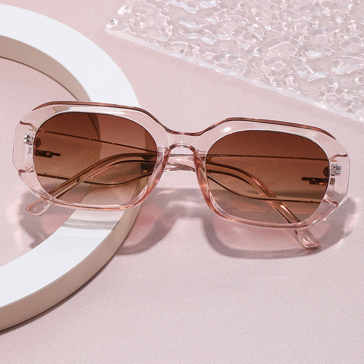 Dame moteriktig geometrisk solbrille med robust design Skanto