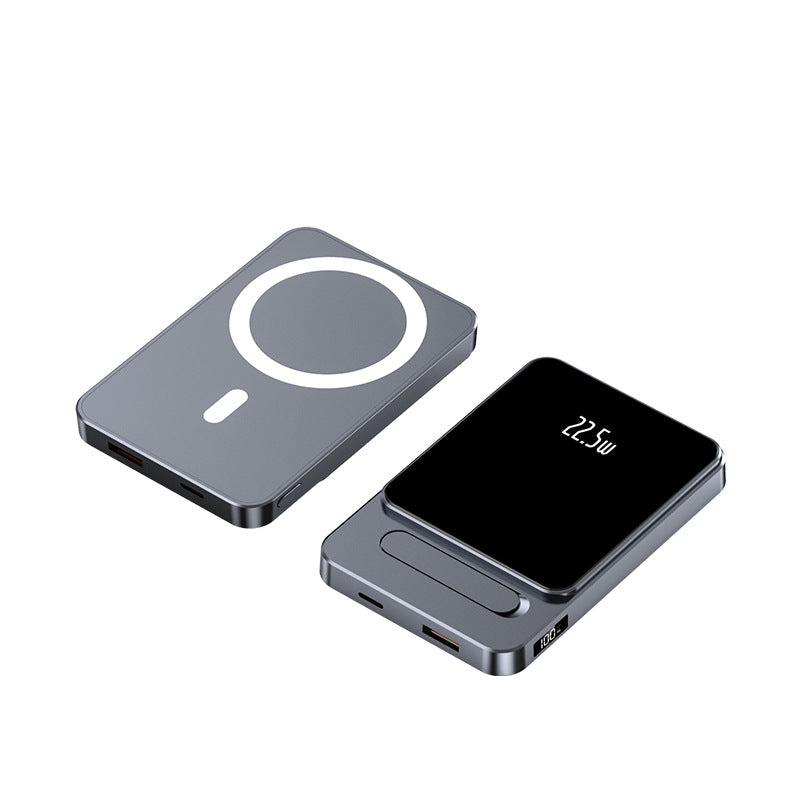 Powerbank med trådløs ladingsfunksjon fra Skanto